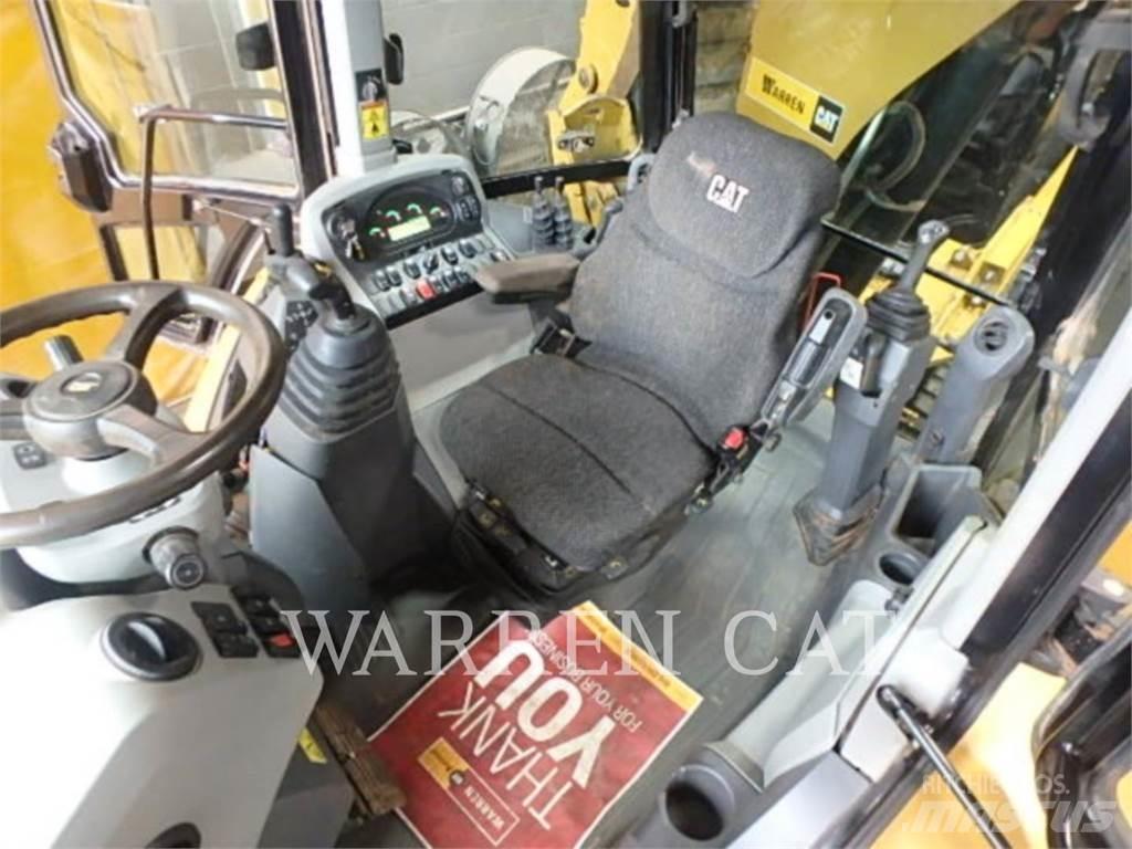 CAT 420F2 AE4T Terne