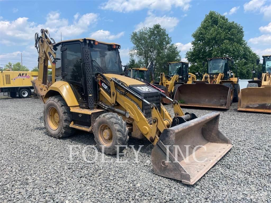 CAT 420F2IT Terne