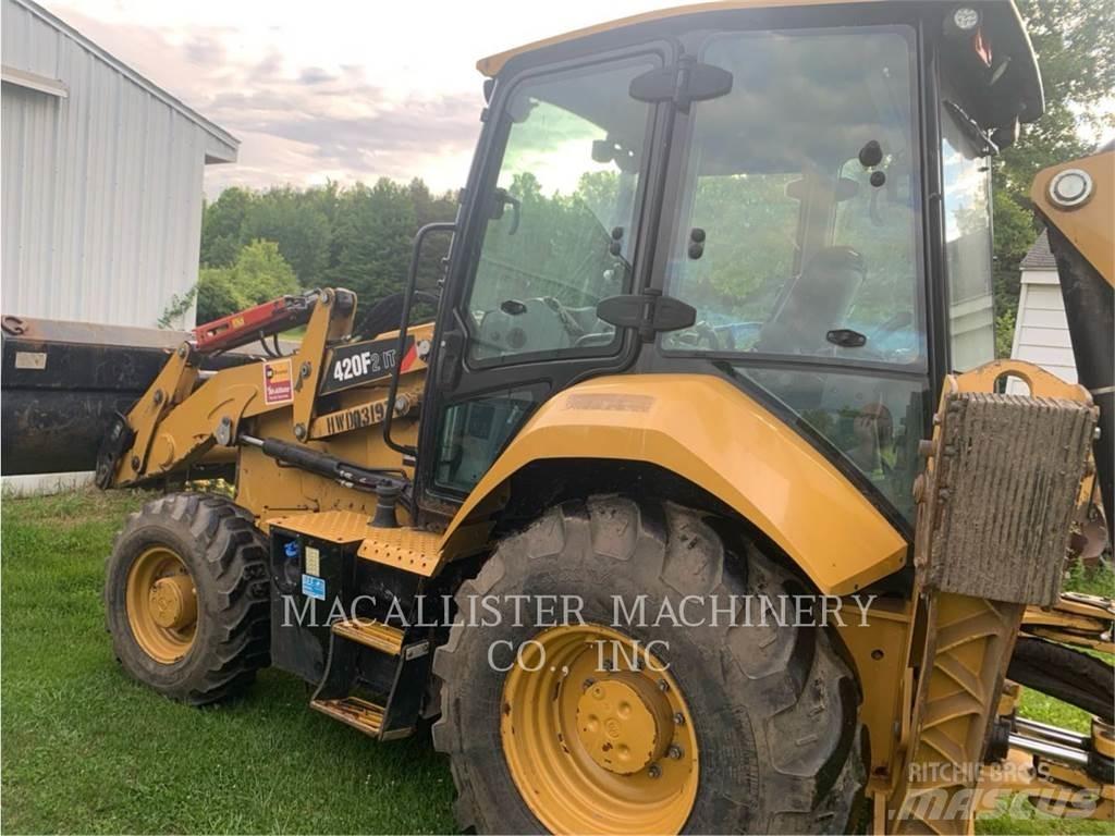 CAT 420F2IT Terne