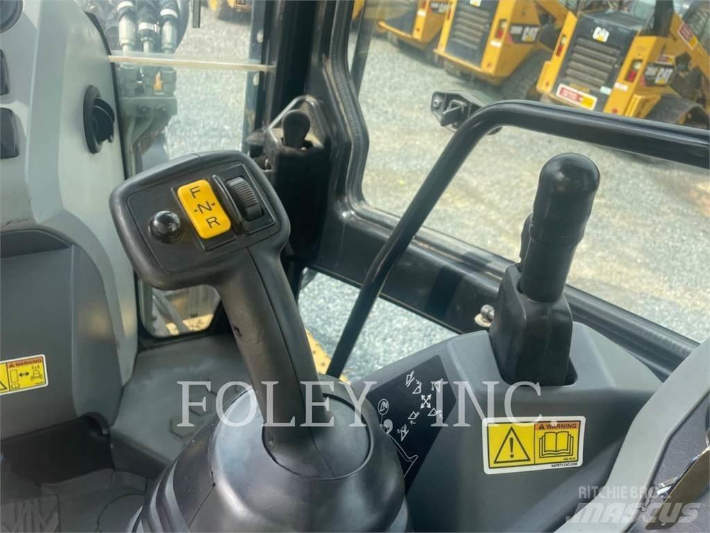 CAT 420F2IT Terne
