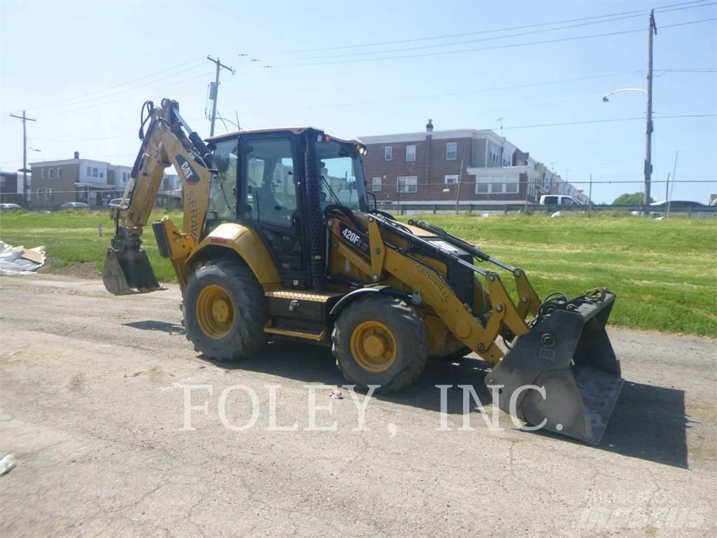 CAT 420F2IT Terne