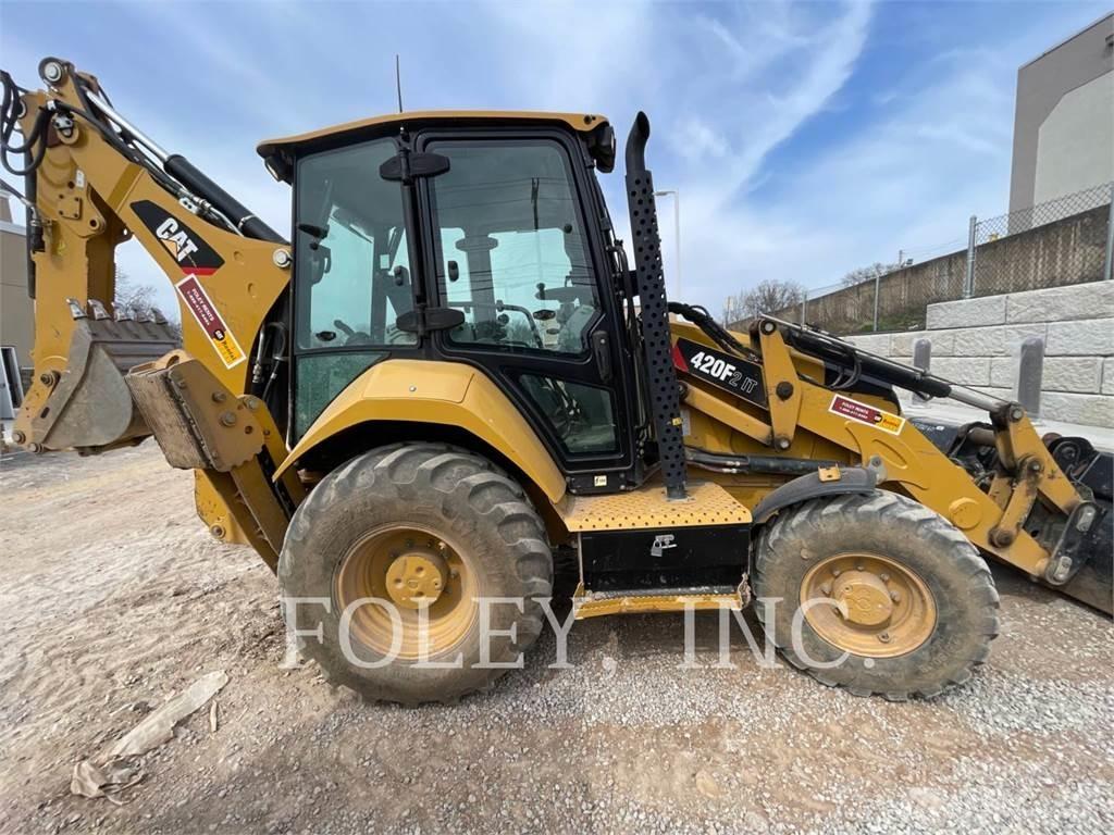 CAT 420F2IT Terne