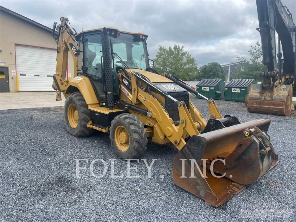 CAT 420F2IT Terne
