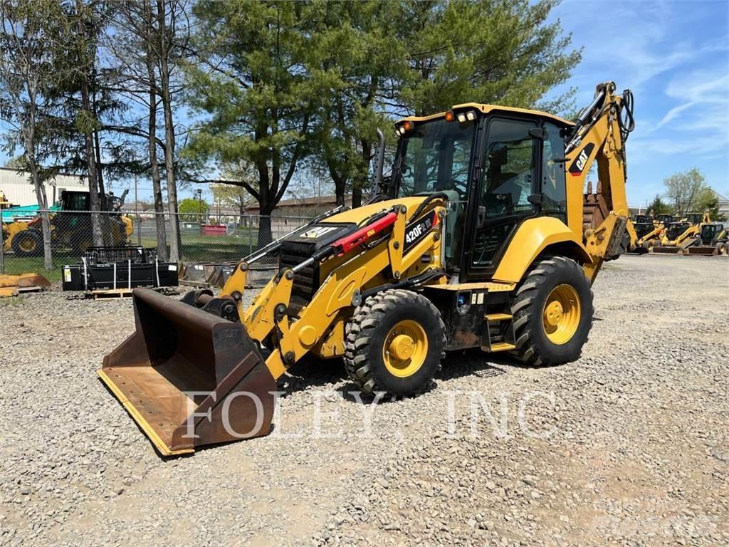CAT 420F2IT Terne