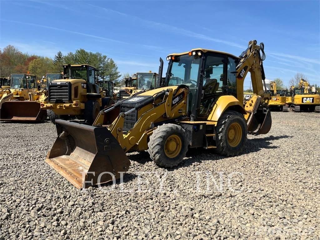 CAT 420F2IT Terne