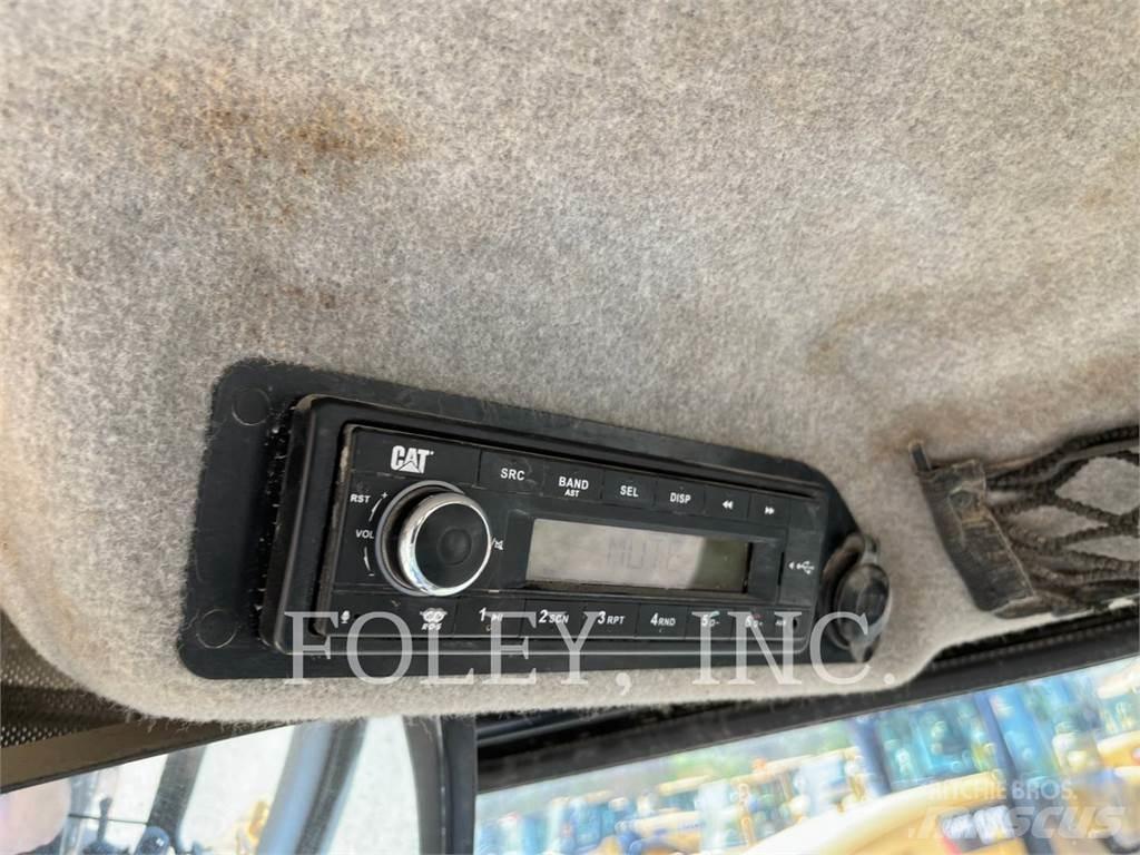 CAT 420F2IT Terne