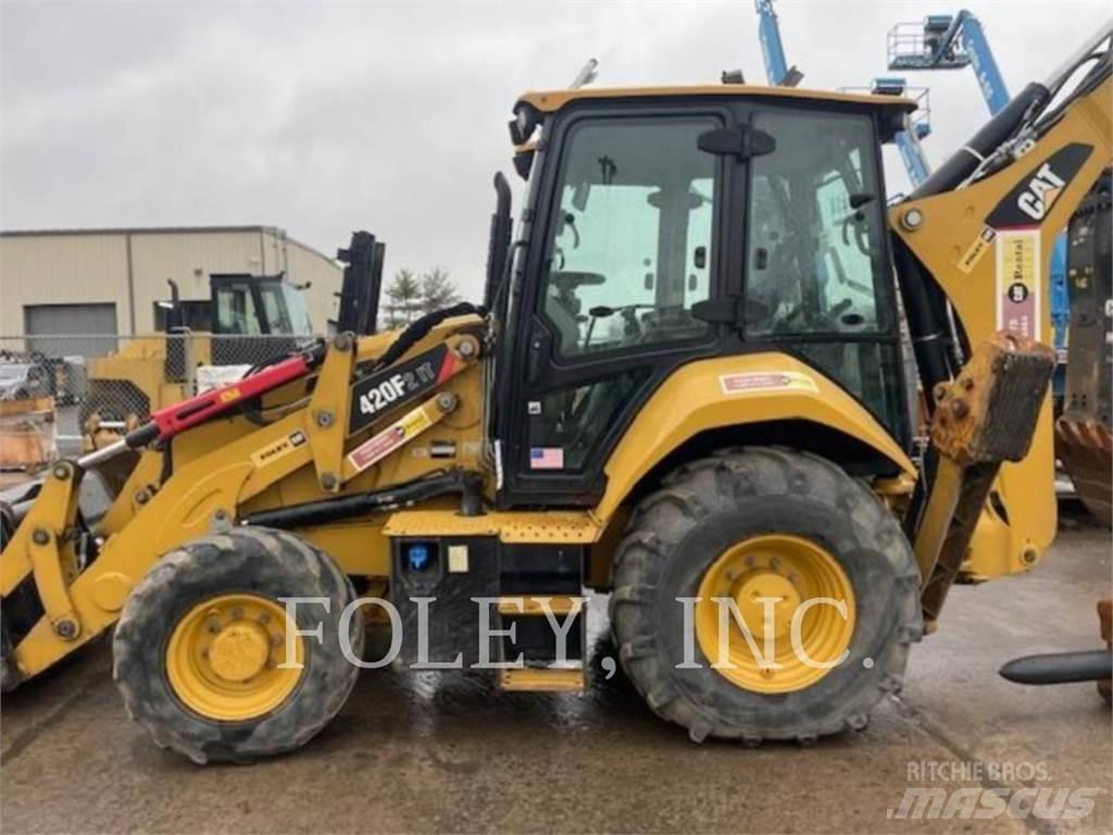 CAT 420F2IT Terne