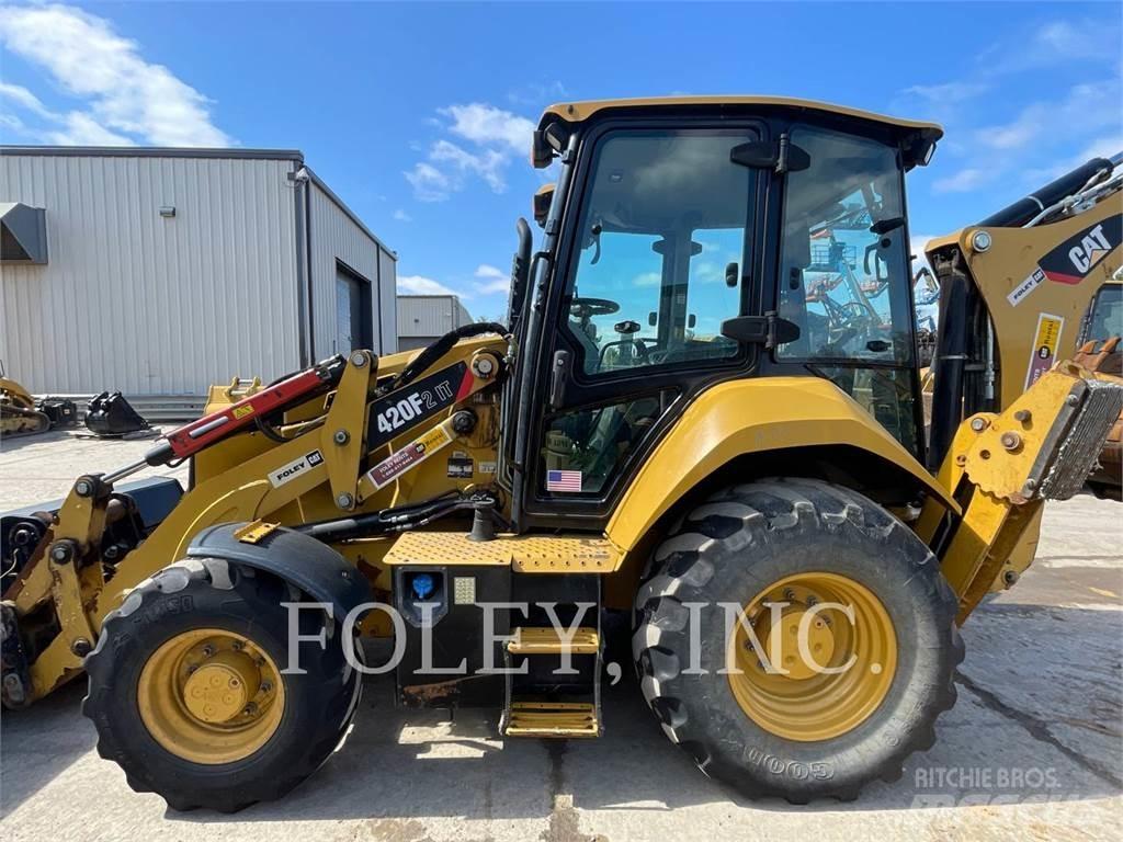 CAT 420F2IT Terne