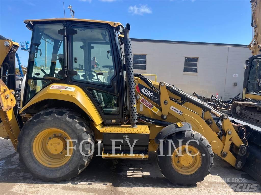 CAT 420F2IT Terne