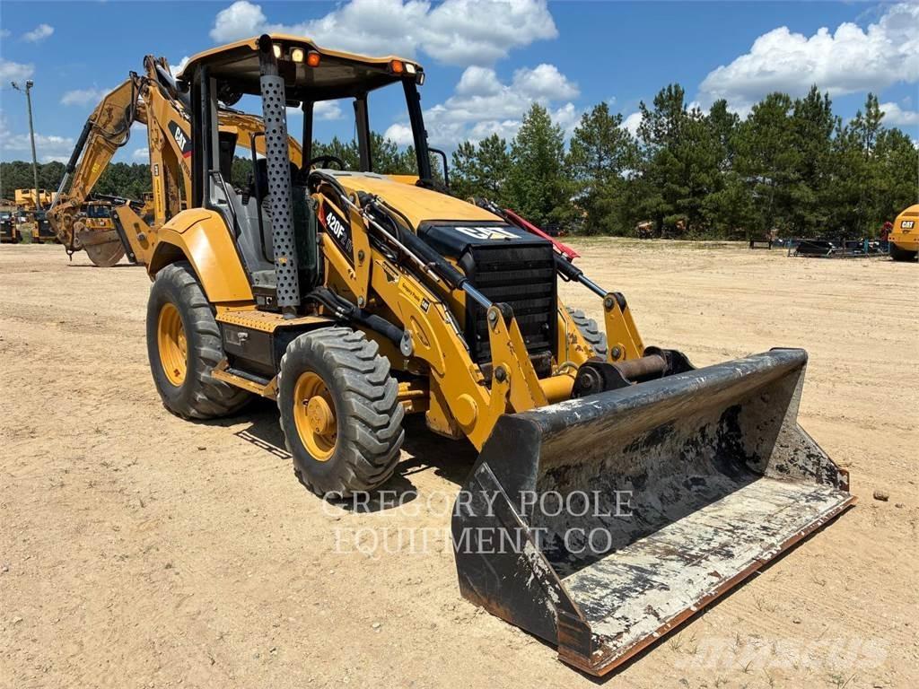 CAT 420F2IT Terne
