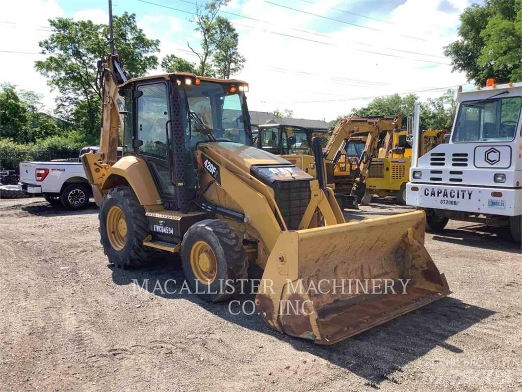 CAT 420F2ST Terne