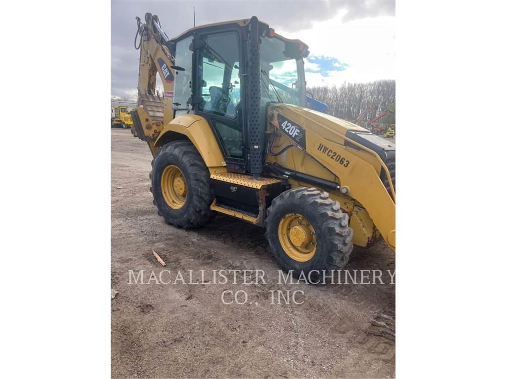 CAT 420F2ST Terne