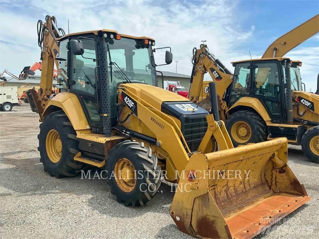 CAT 420F2ST Terne