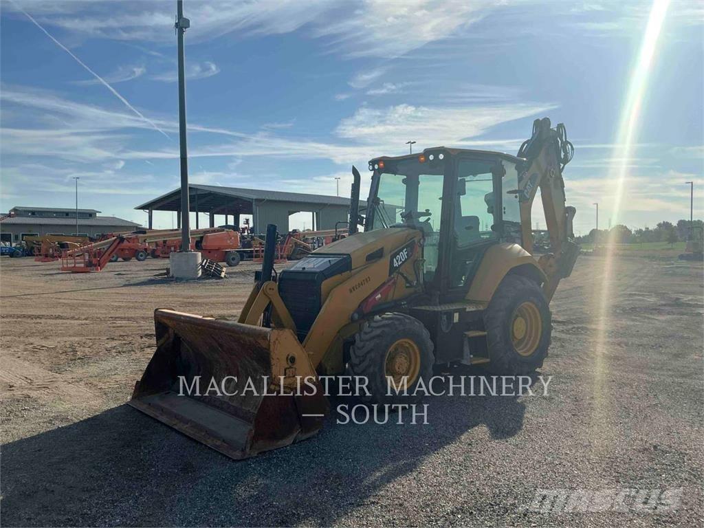 CAT 420F2ST Terne