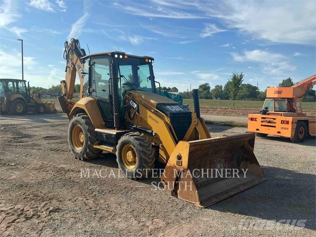 CAT 420F2ST Terne