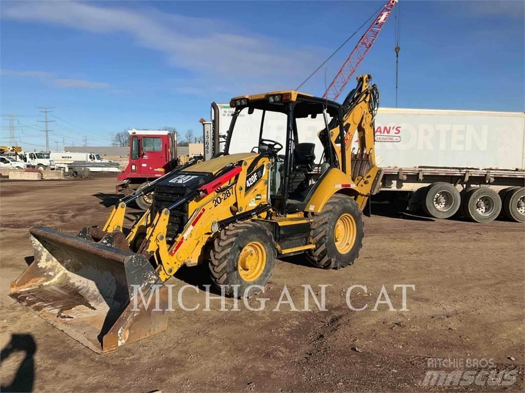 CAT 420FIT A Terne