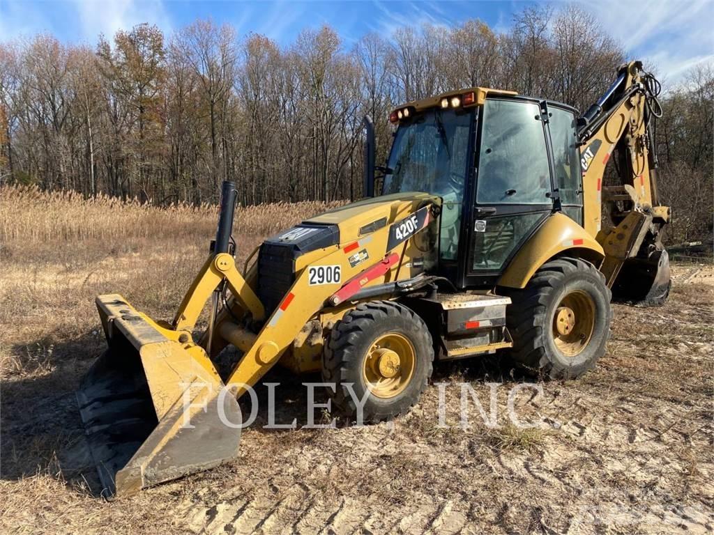 CAT 420FST Terne