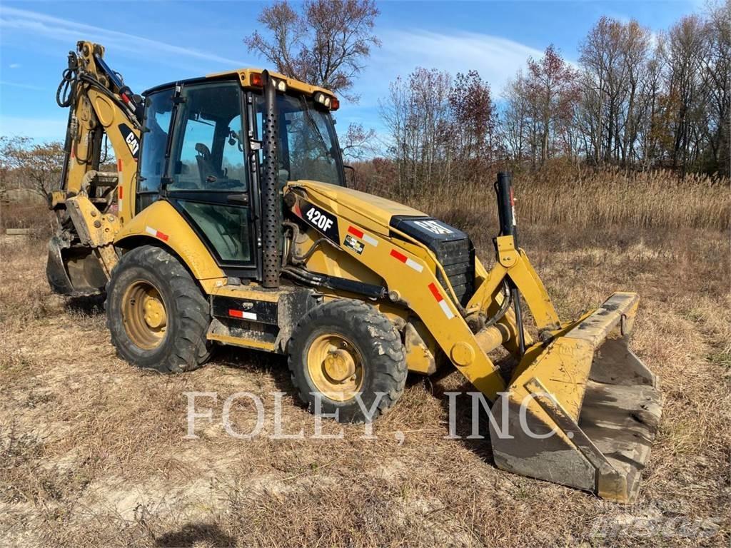 CAT 420FST Terne