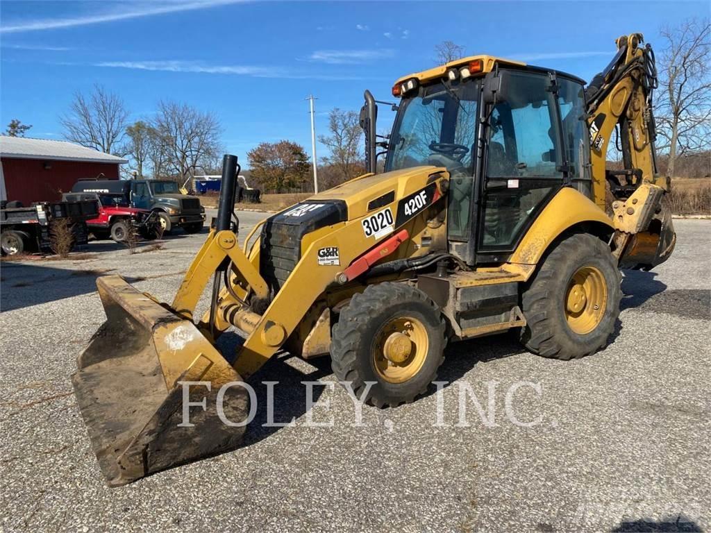 CAT 420FST Terne