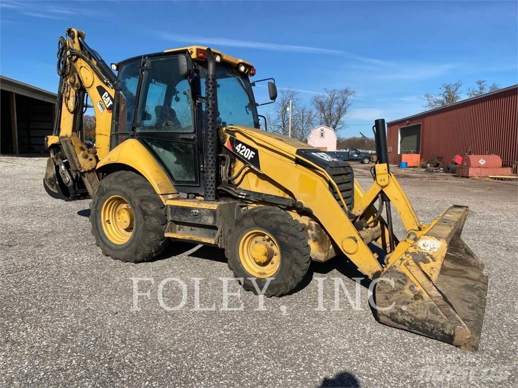 CAT 420FST Terne
