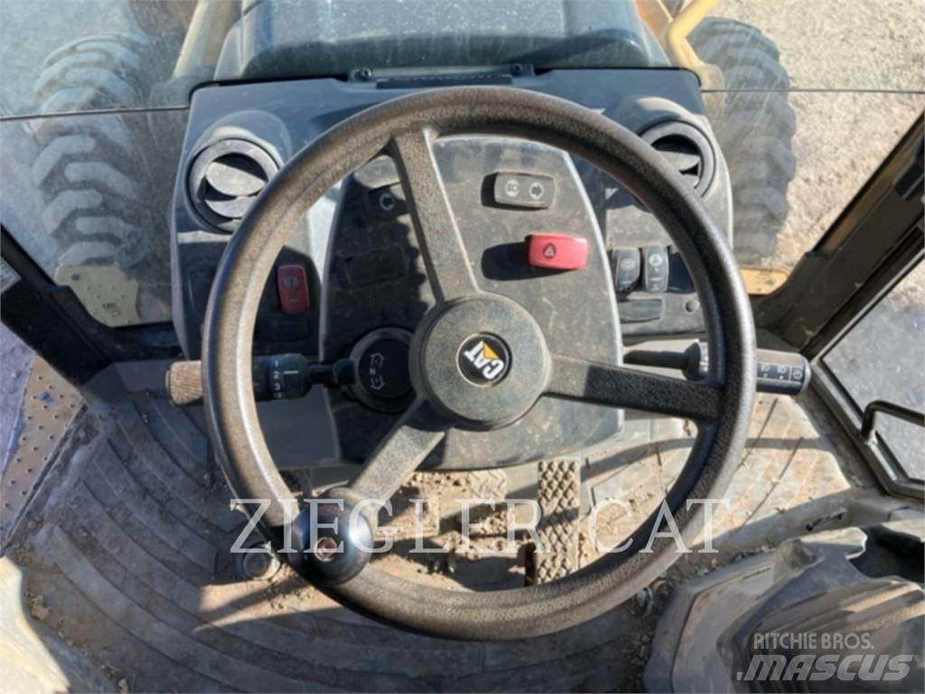 CAT 430E Terne
