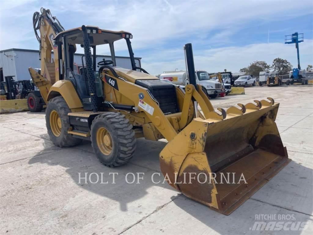 CAT 440 Terne