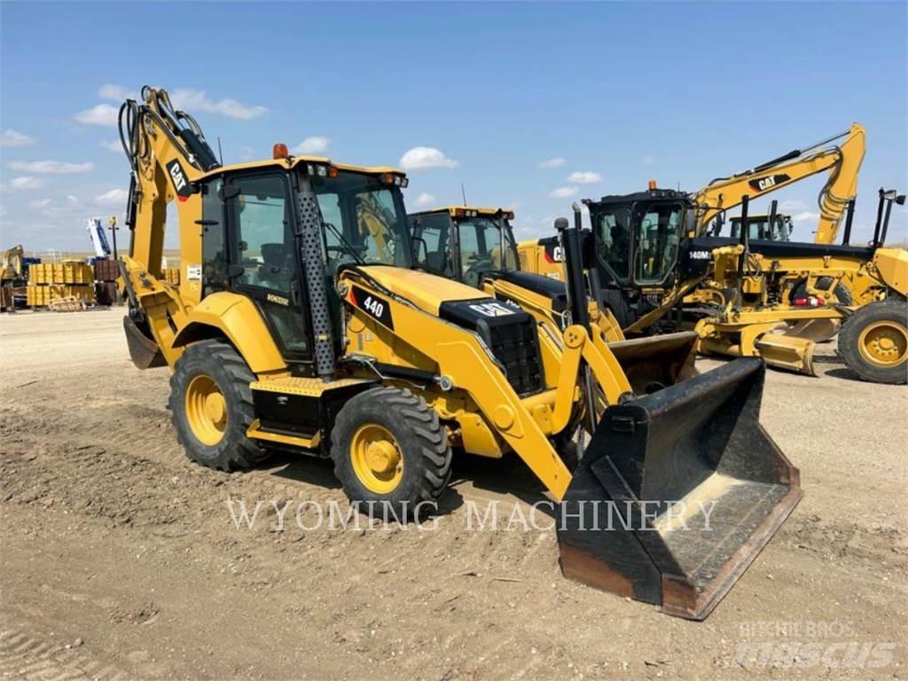 CAT 440 Terne