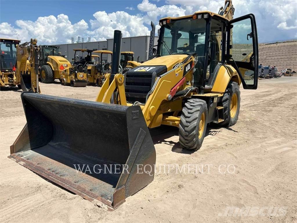 CAT 440 Terne