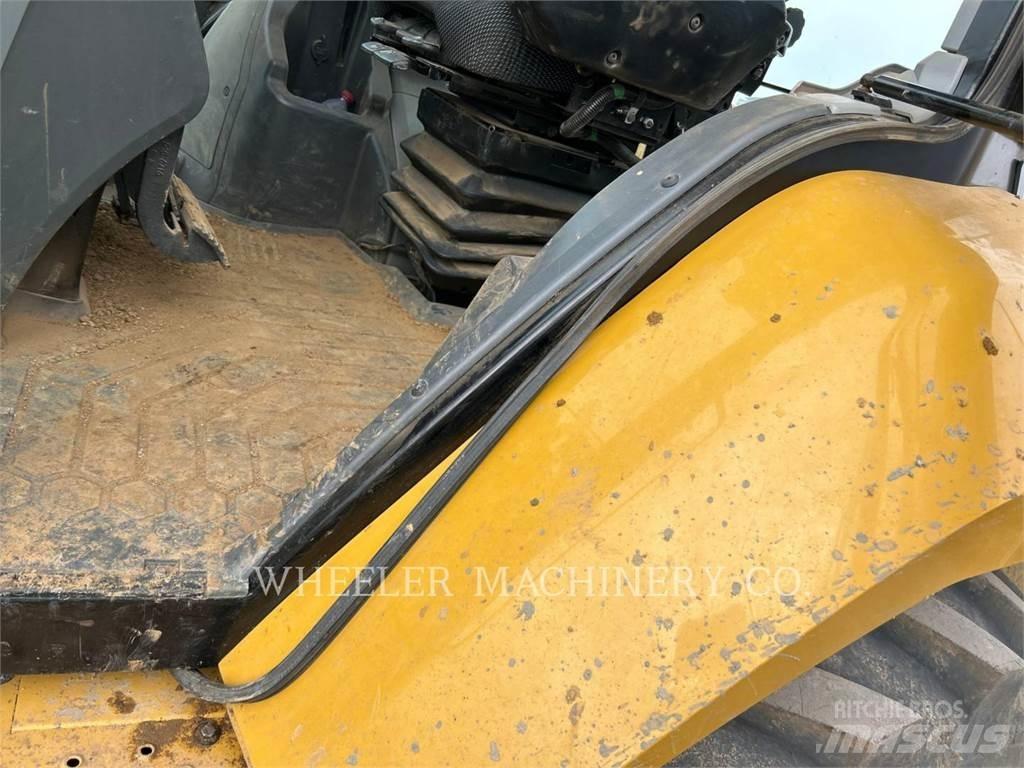 CAT 440 IT Terne