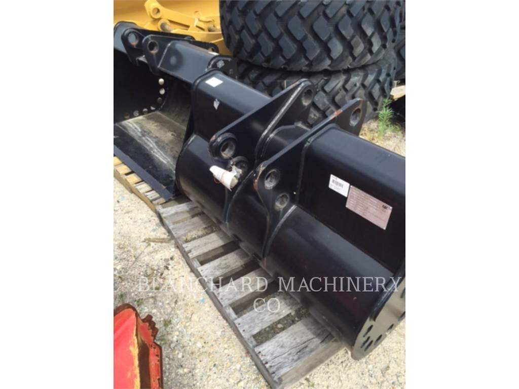 CAT 450EBKDC48 Benne