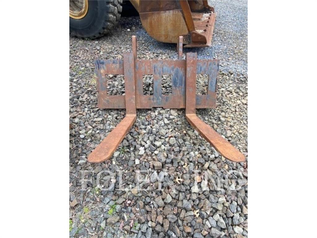 CAT 48 PALLET FORKS Forche