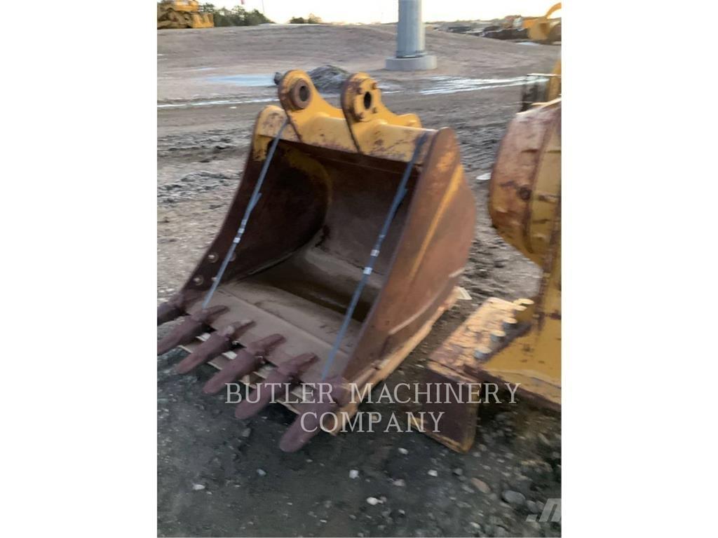 CAT 48GC BUCKET Benne
