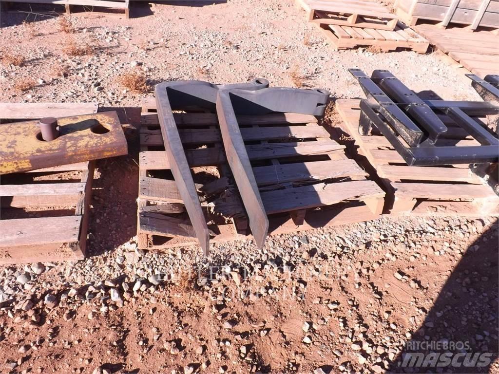 CAT 48TINES Forche