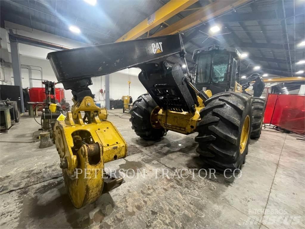CAT 525D Trattori Forestali