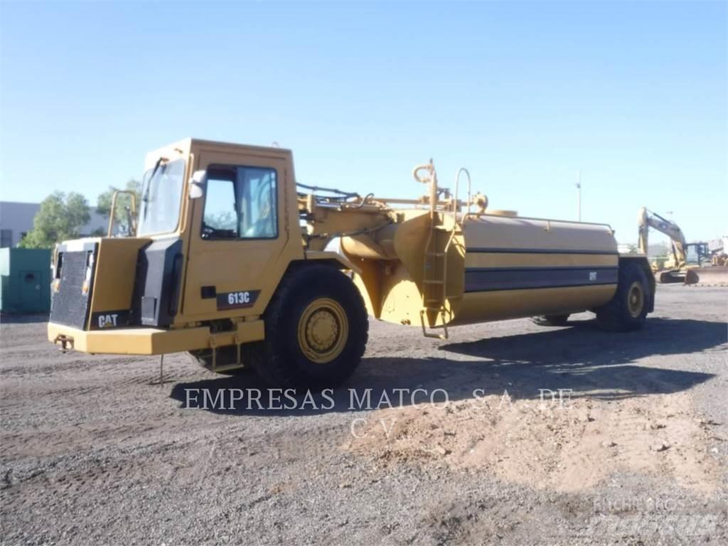 CAT 613C Autocisterne