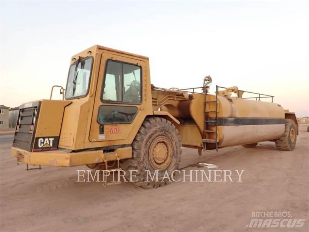 CAT 613C WW Autocisterne