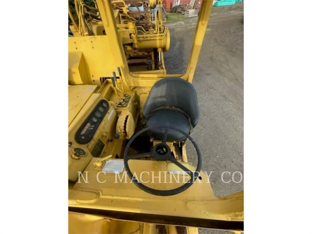 CAT 615 Ruspe