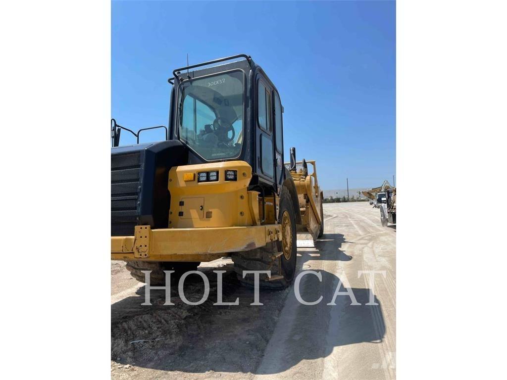 CAT 621 Ruspe