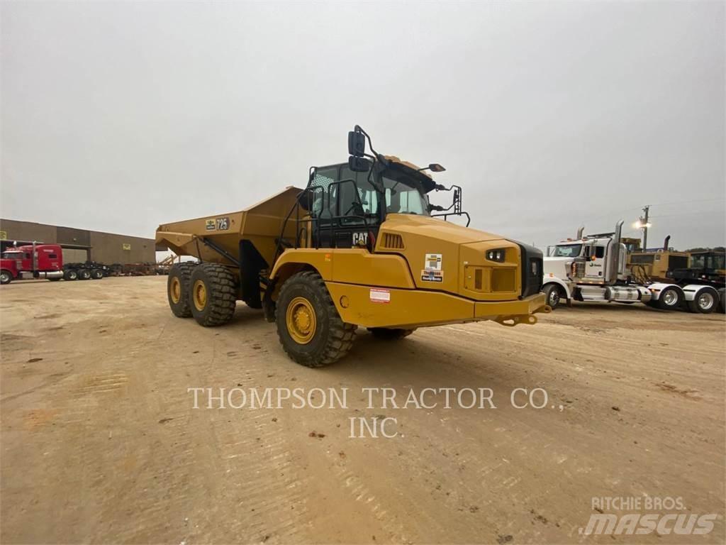 CAT 725 Dumpers articolati