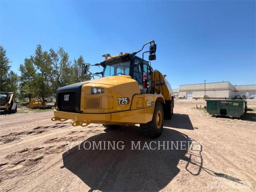 CAT 725 Dumpers articolati