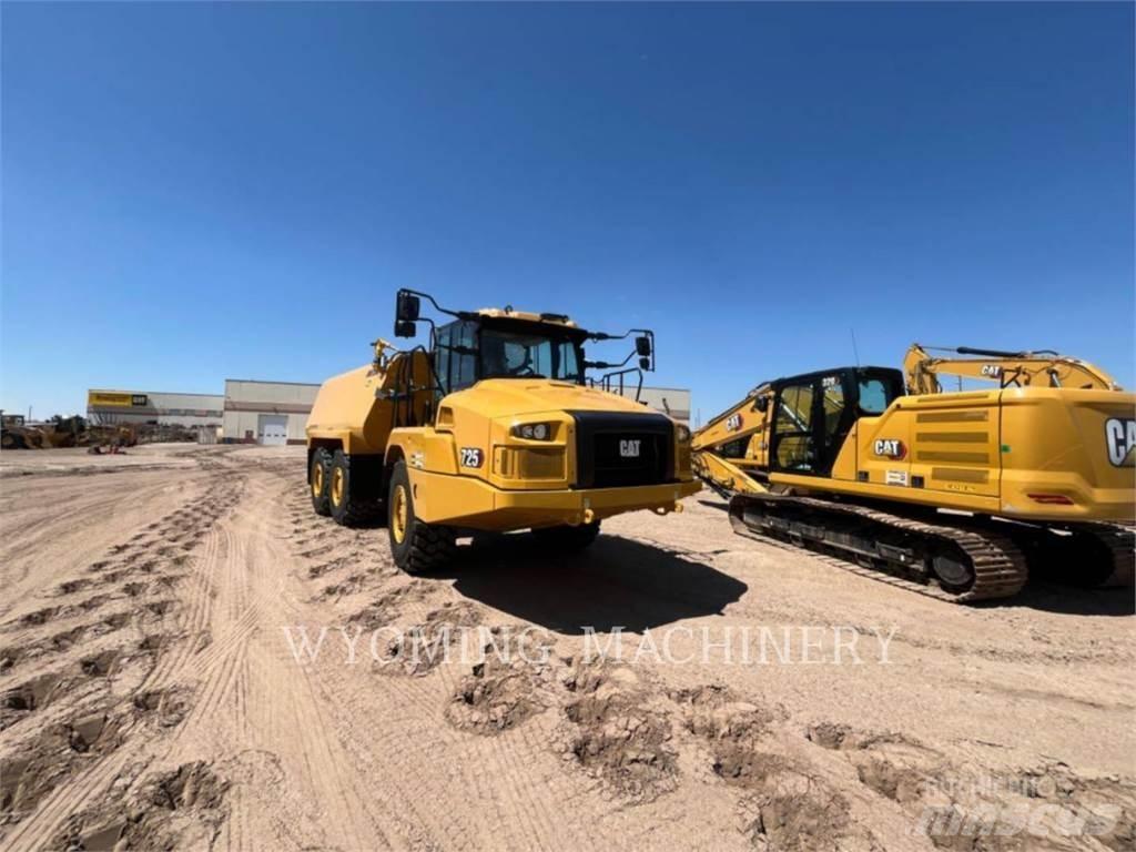 CAT 725 Dumpers articolati