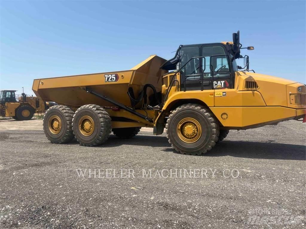CAT 725 Dumpers articolati