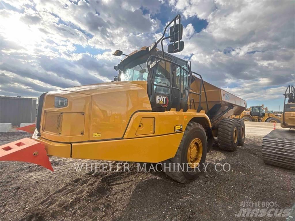 CAT 725 Dumpers articolati