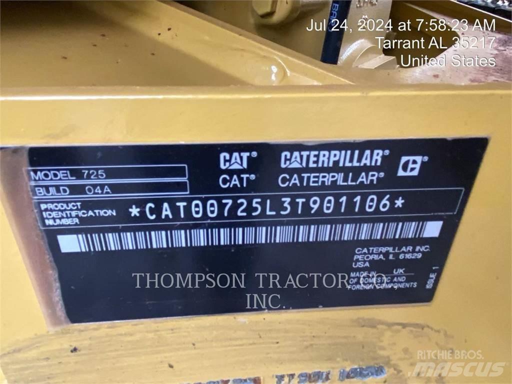 CAT 725 Dumpers articolati