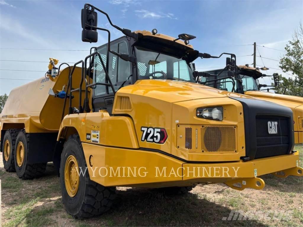 CAT 725 Dumpers articolati