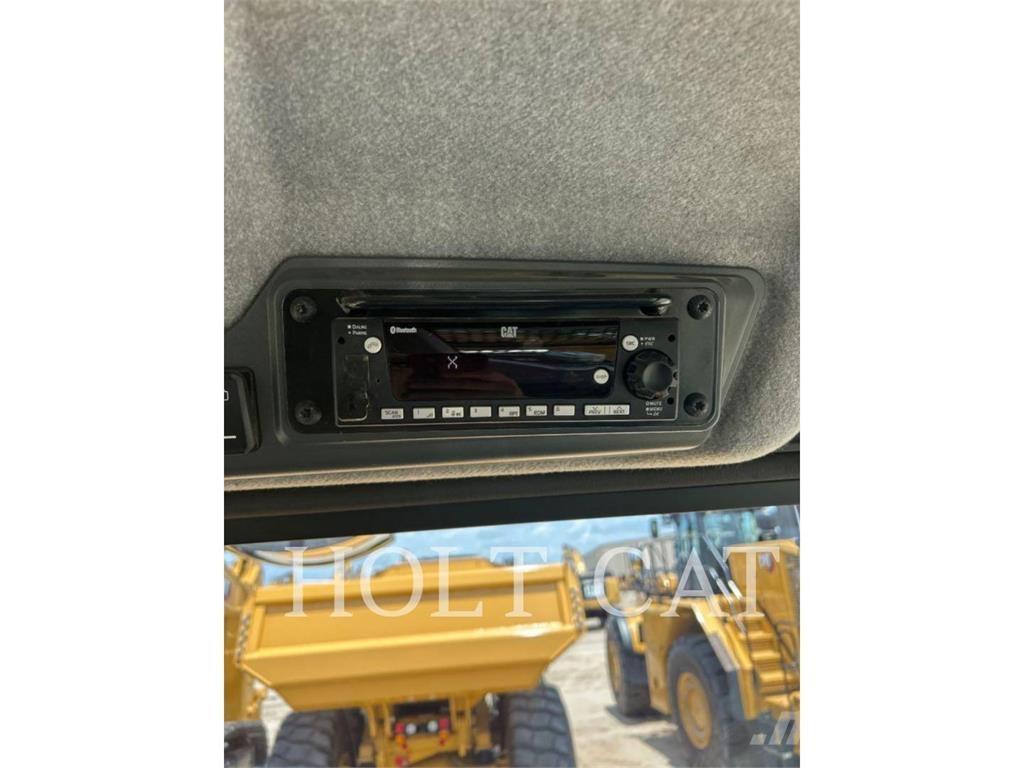 CAT 725 Dumpers articolati