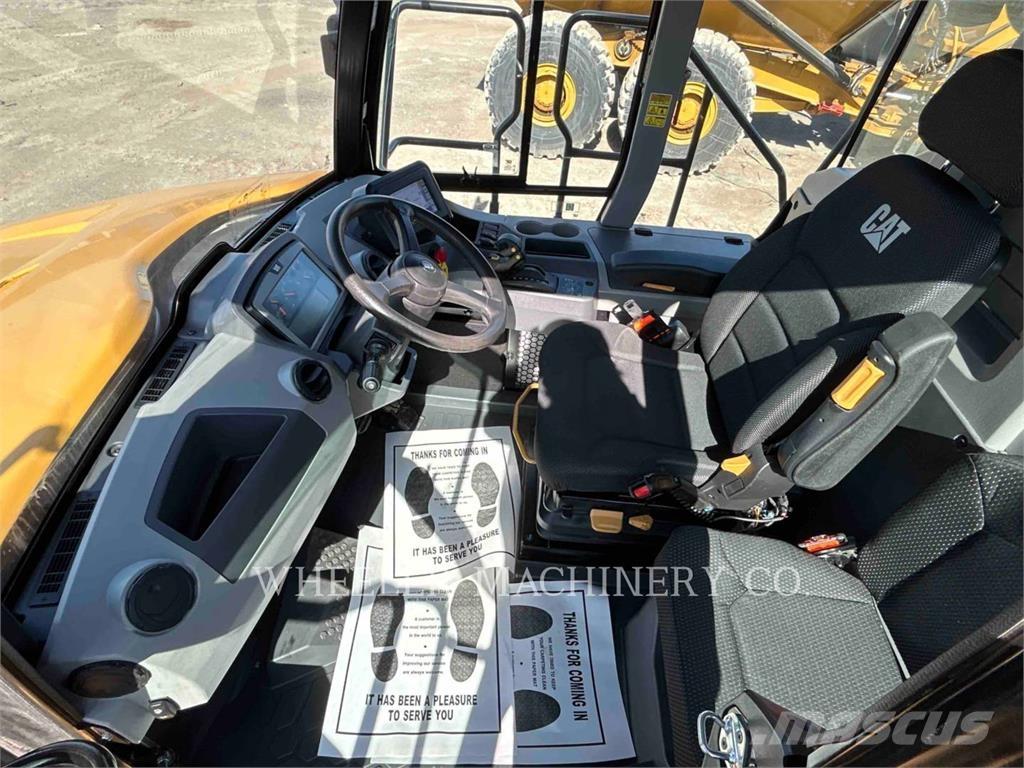 CAT 725 Dumpers articolati