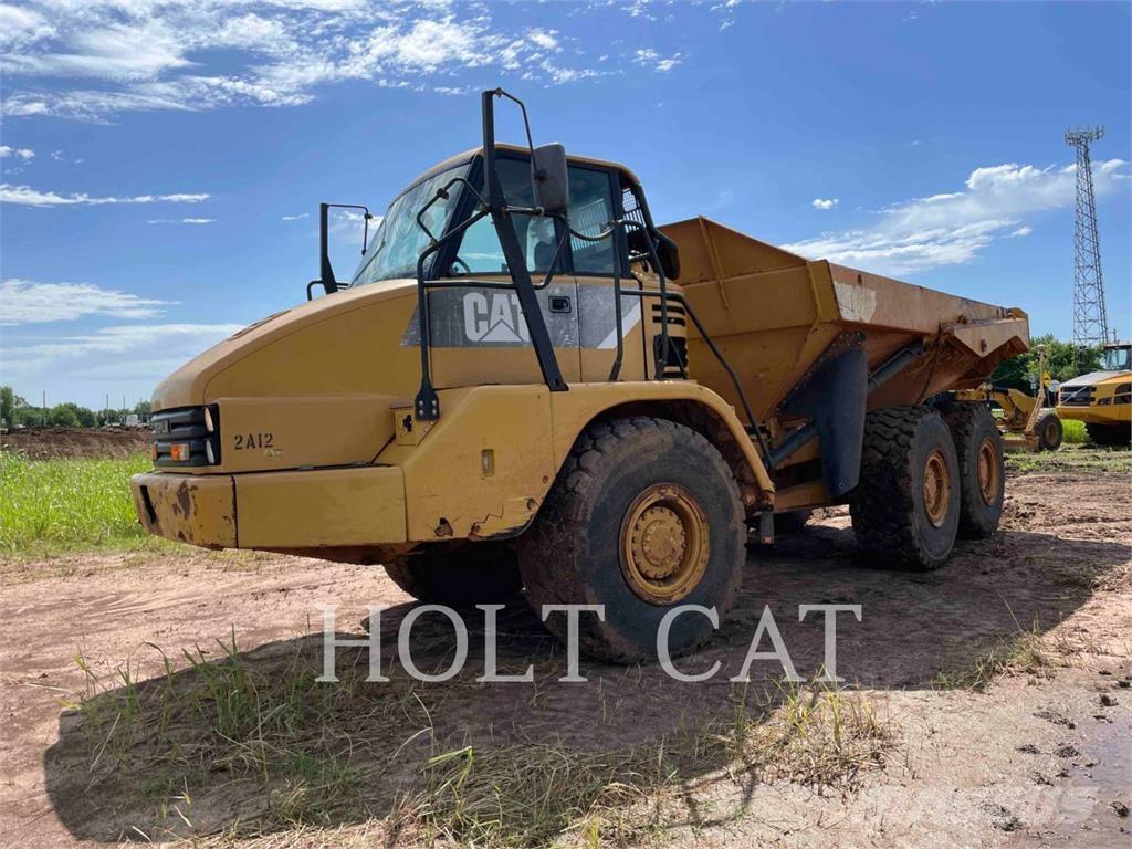 CAT 725 Dumpers articolati