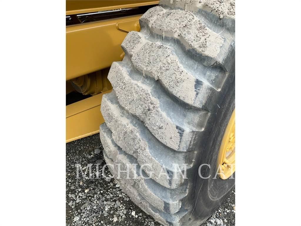 CAT 725 T Dumpers articolati