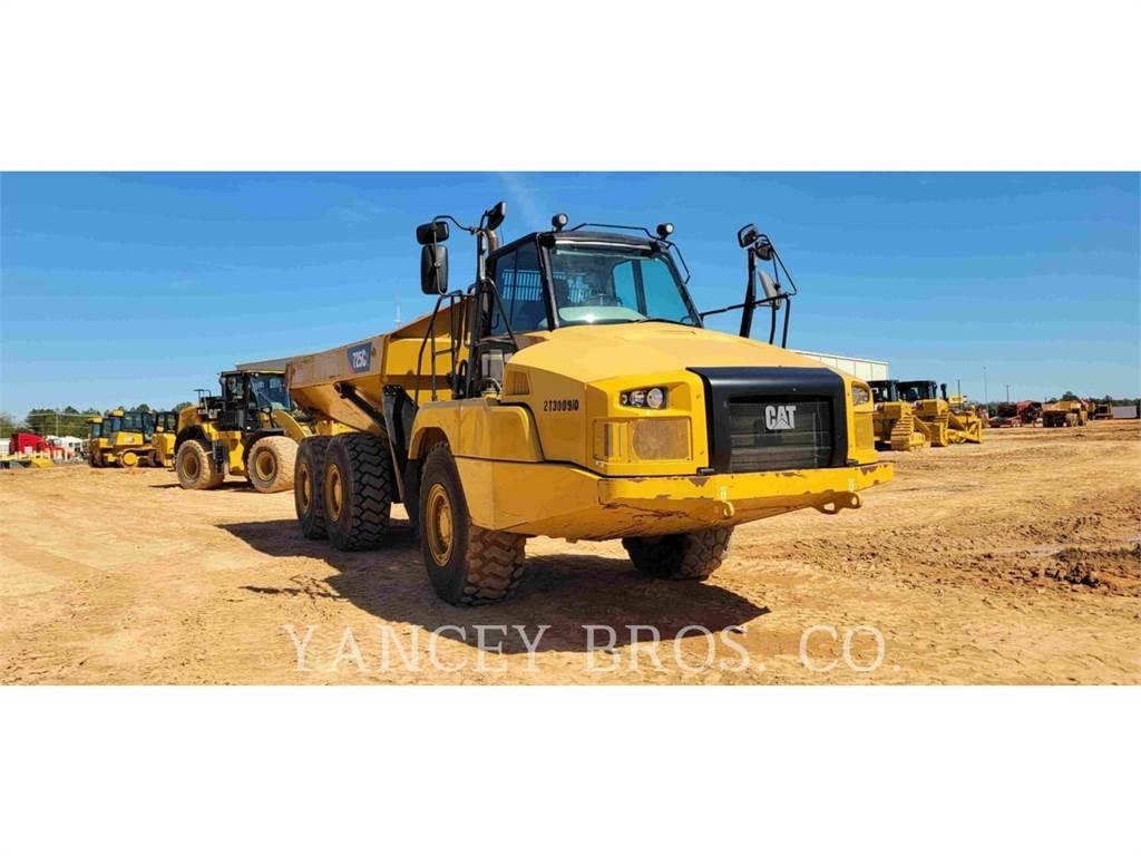 CAT 725 WT Dumpers articolati